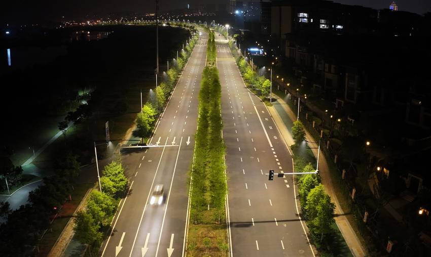 荊楚大道路燈3 荊楚大道路燈3